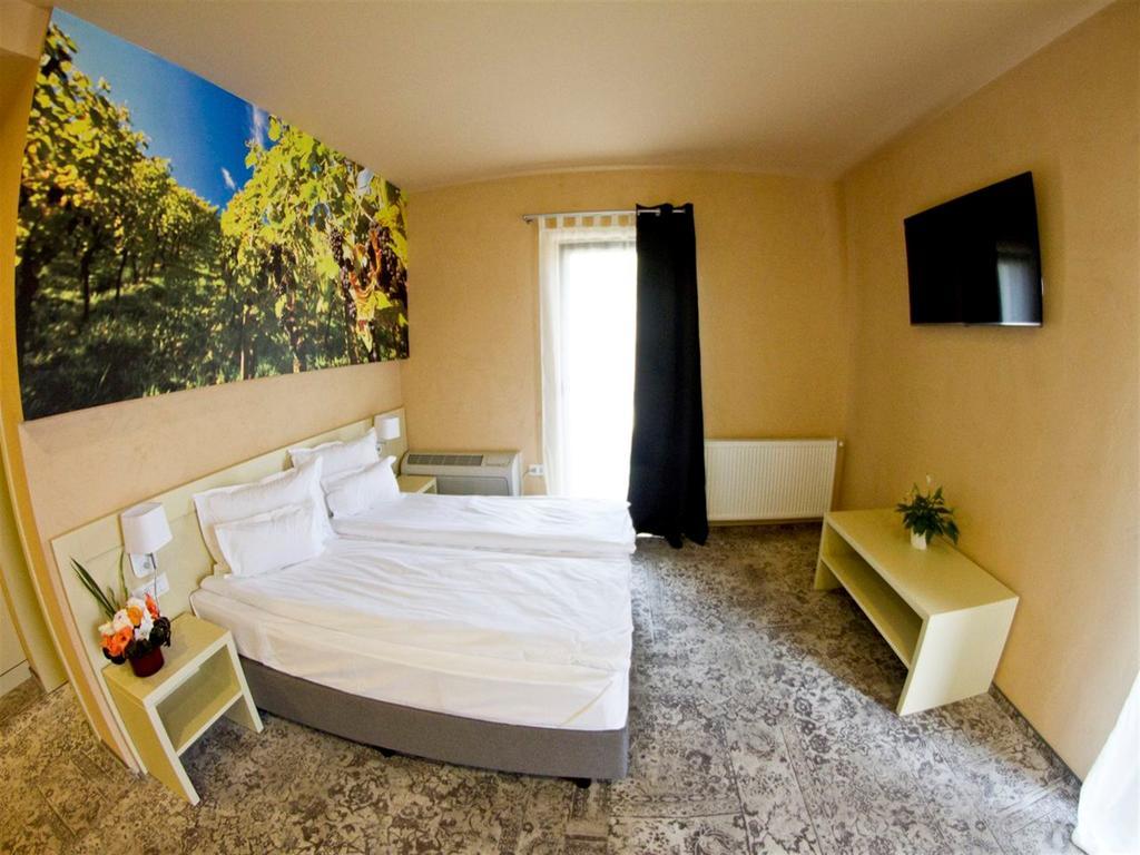 Hotel Sarea-N Bucate Turda Exterior foto